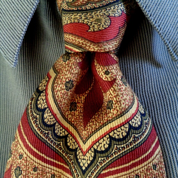BURBERRY SOPHISTICATED SILK NECKTIE MADE IN ITALY - Picture 1 of 8